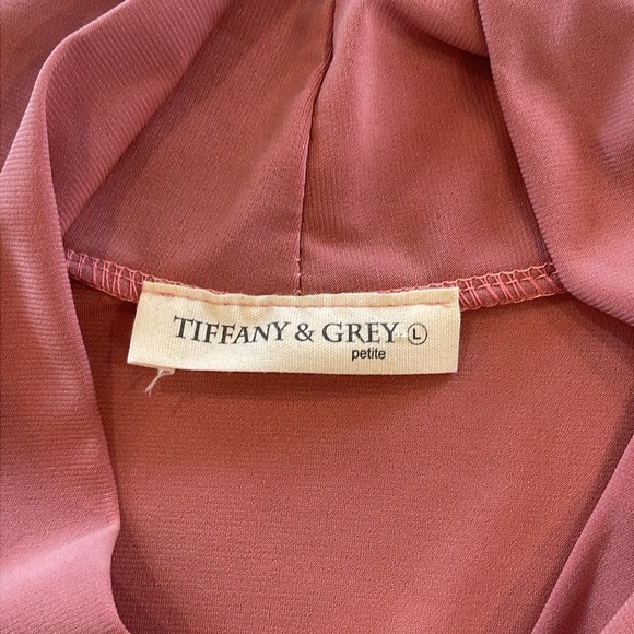 Tiffany & Grey Petite Women’s Pink Sleeveless Blouse - Size L - Picture 6 of 7